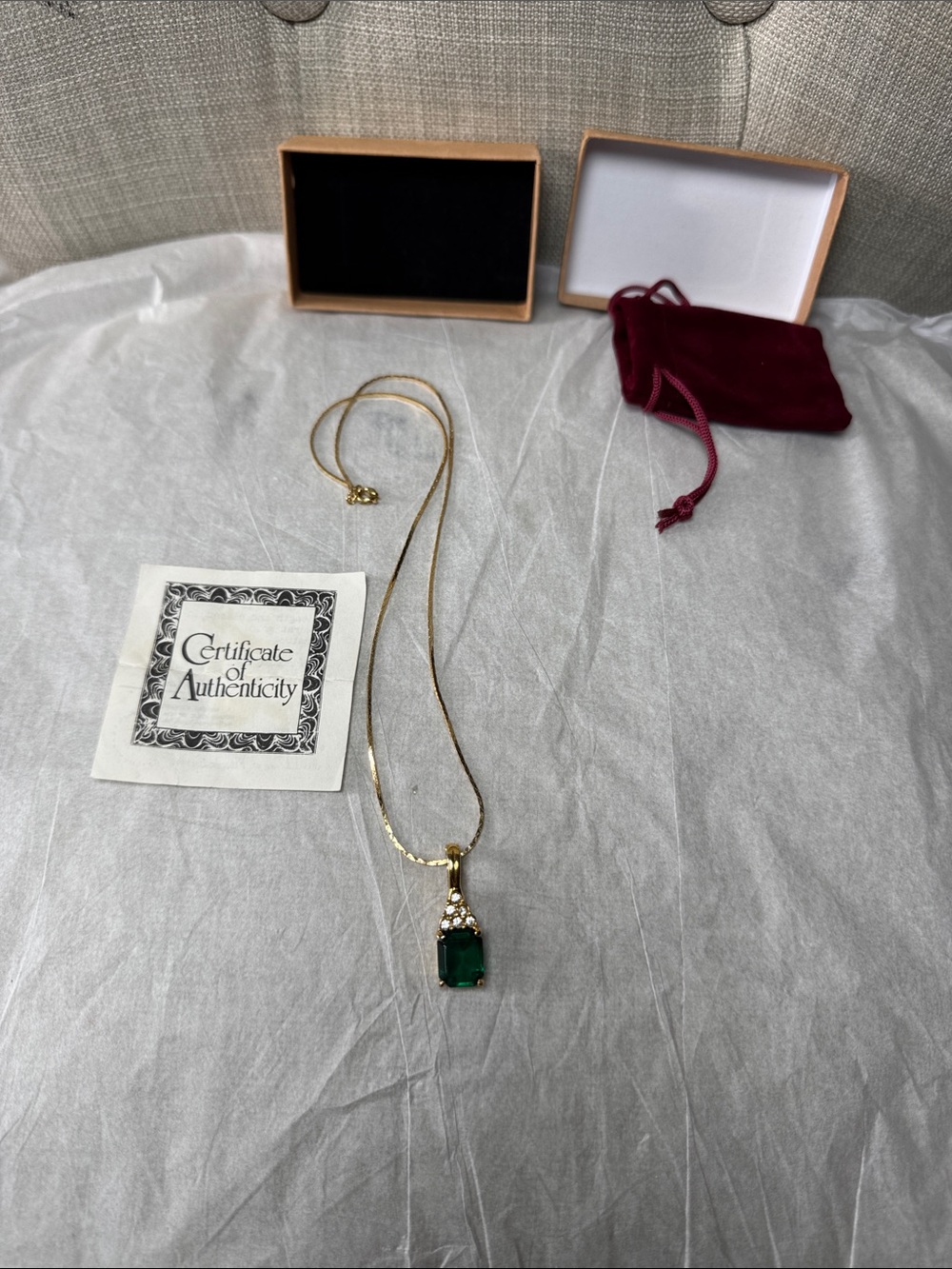 Gold Tone Necklace with Emerald Green Stone Pendant